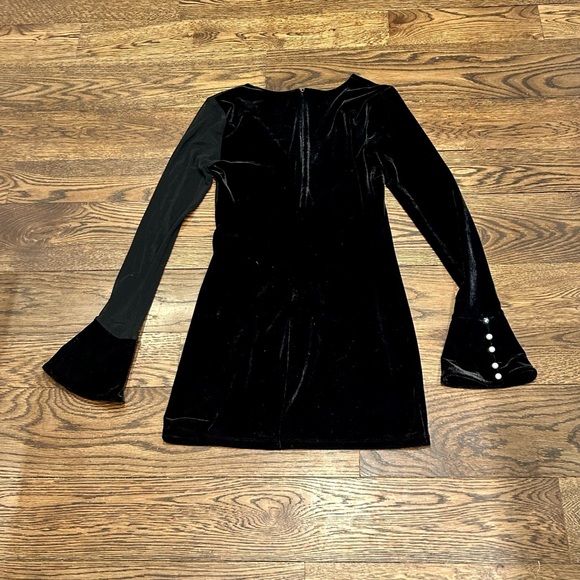 NBD Black Mariella Bodycon Velvet Dress - Picture 8 of 11
